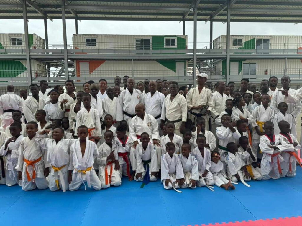 Wado Ryu: 200 pratiquants à la rentrée sportive - Supersport CI